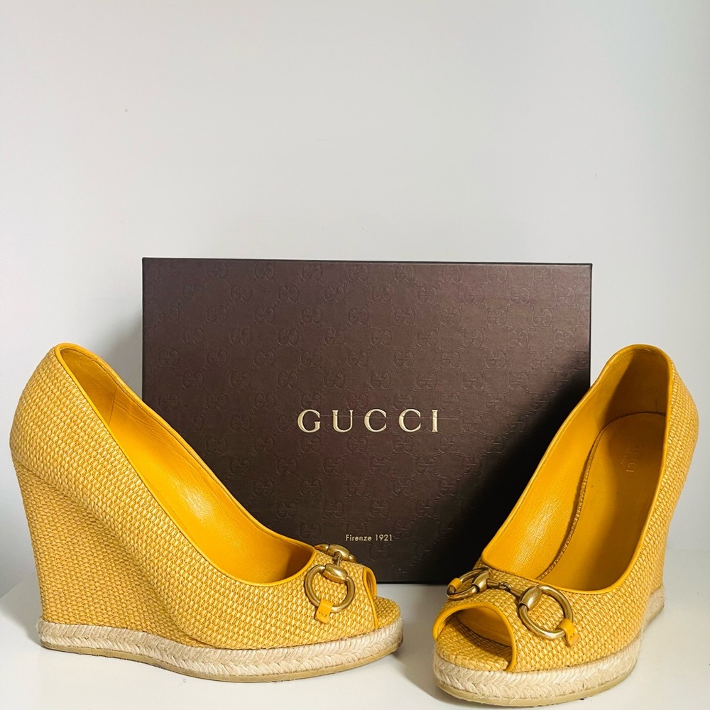 AUTHENTIC GUCCI HORSEBIT WEDGES - Picture 4 of 15